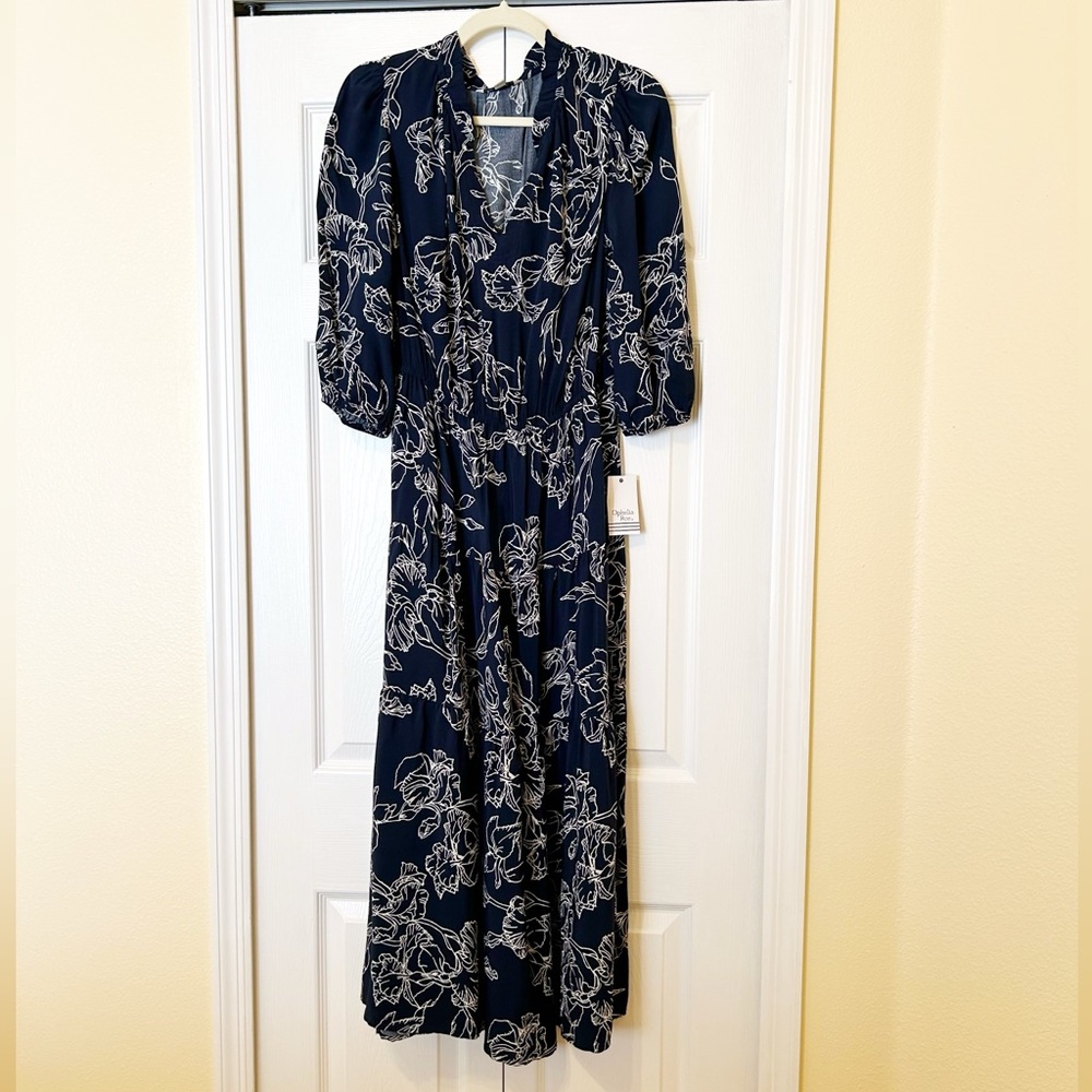 NWT Ophelia Roe Midi Dress